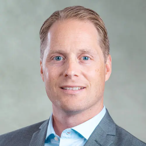 Adam Rose Headshot Photo